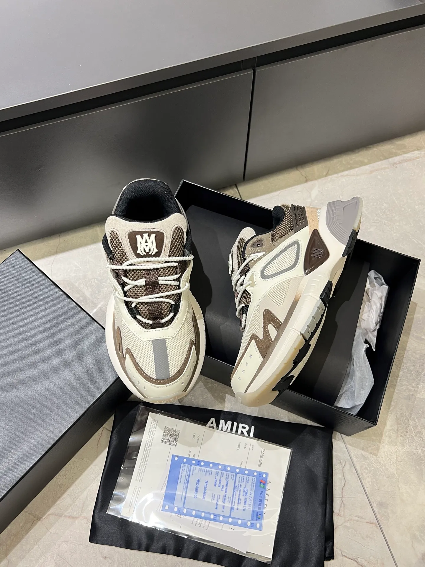 Men's shoes 💰p680 AMIRI's new men's casual sports shoes, made of first-layer cowhide upper and original breathable mesh, rich in three-dimensionality, contrasting color design, simple style, fashionable and sporty, breathable mesh lining, original ultra-light outsole, a must-have item for daily leisure! Size: 38-45!